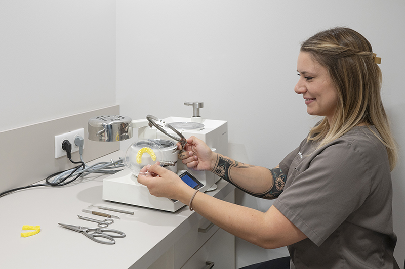 Orthodontie Saint-Julien en Genevois - Laboratoire prothèses